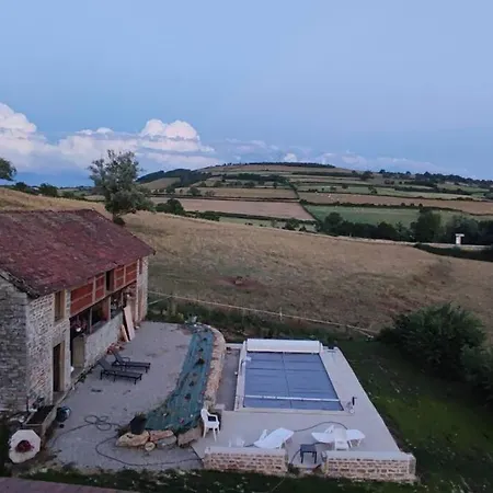 Gite Dans Ancien Moulin Sainte-Helene  Exterior photo